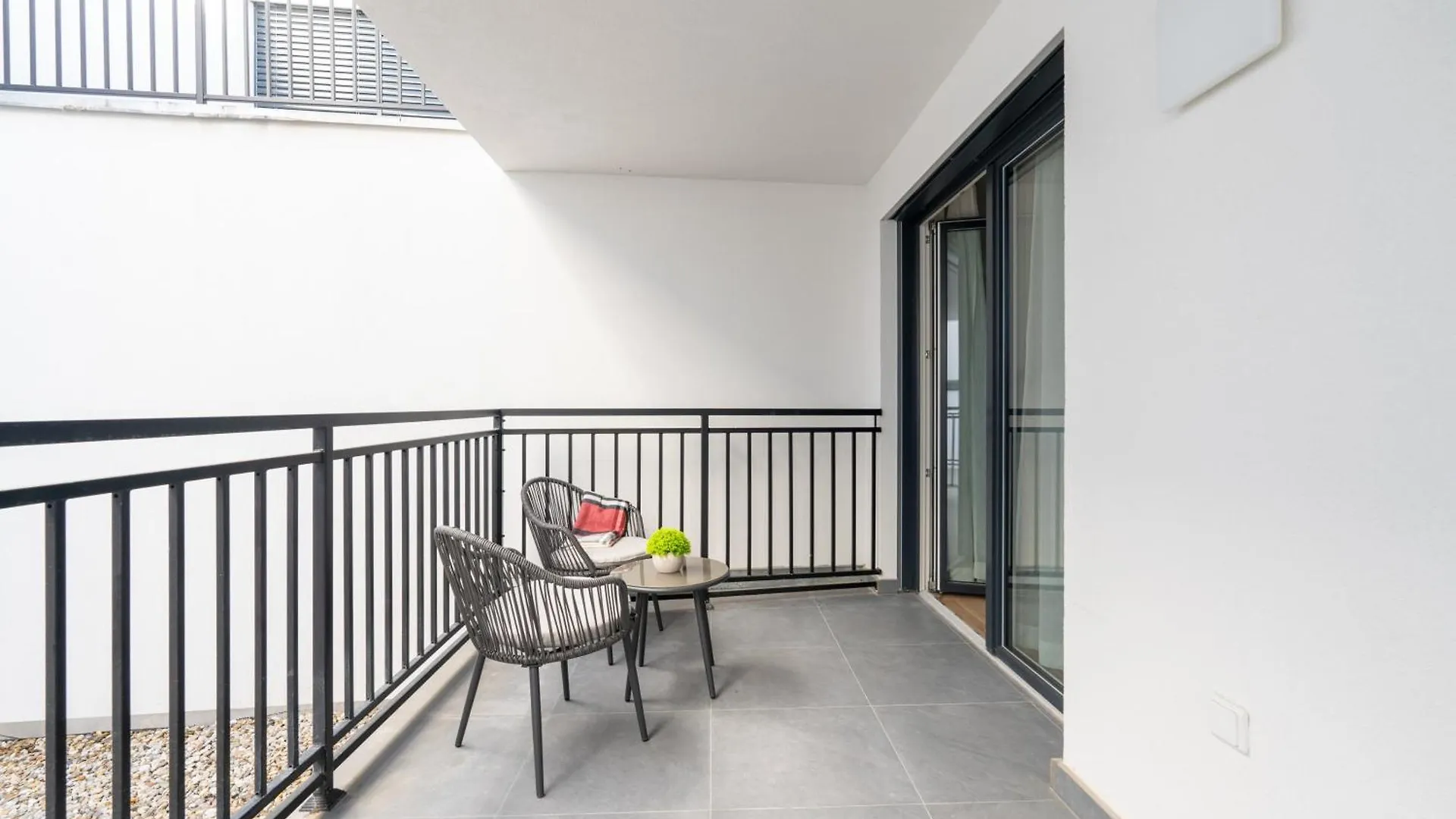 Balcony Bliss Studio By Hm Apartment Vienna