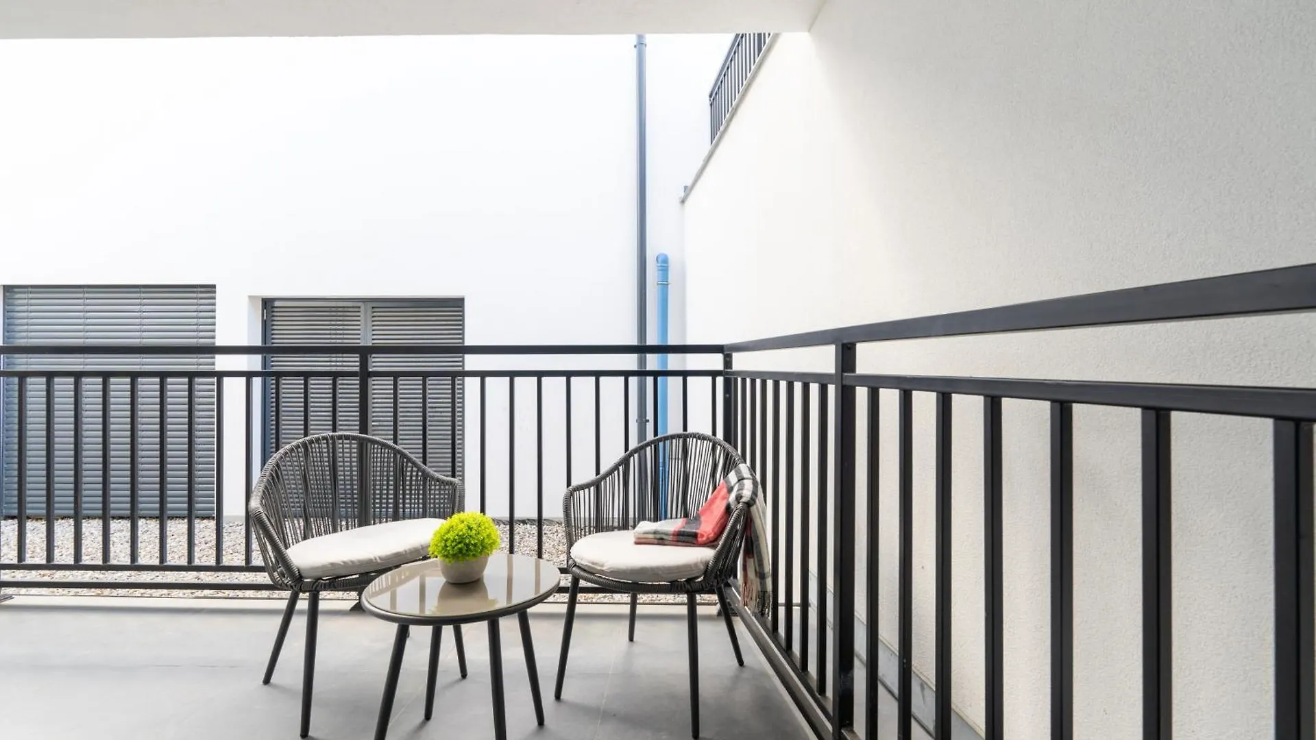 Balcony Bliss Studio By Hm Apartment Vienna
