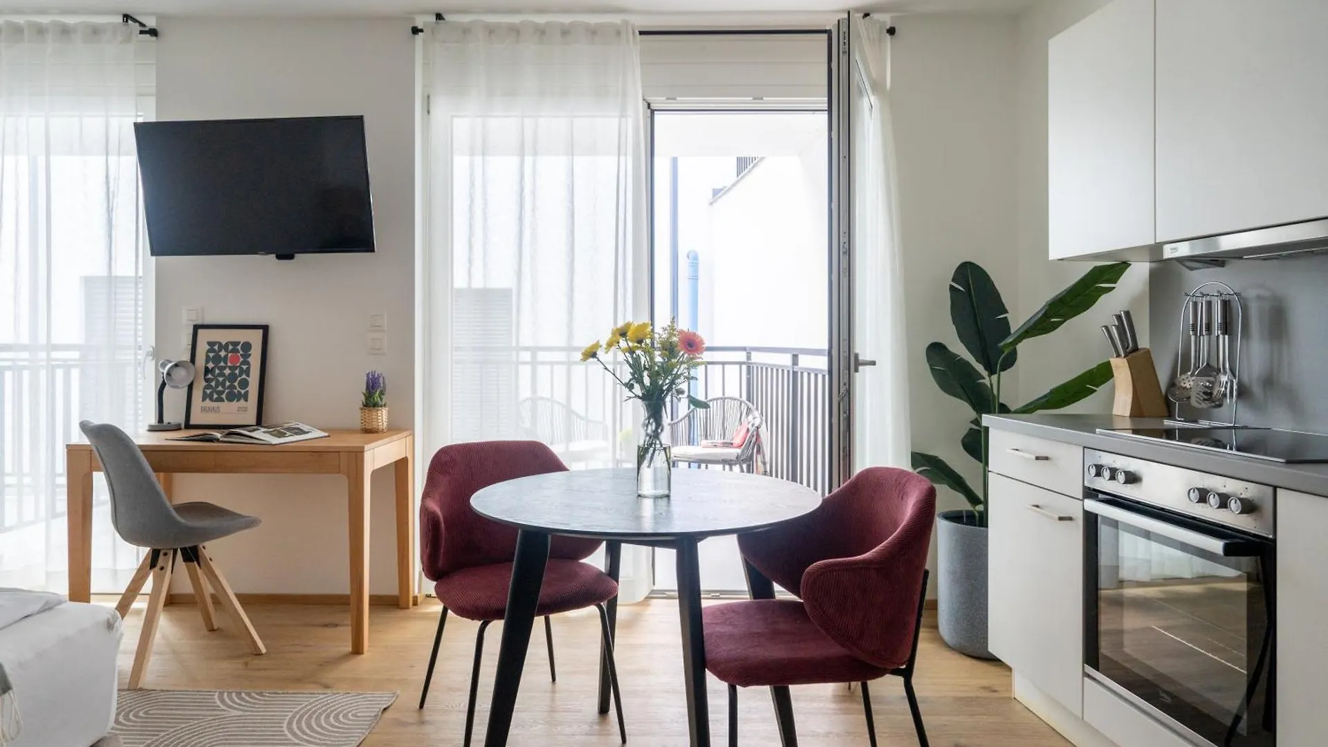 Balcony Bliss Studio By Hm Apartment Vienna